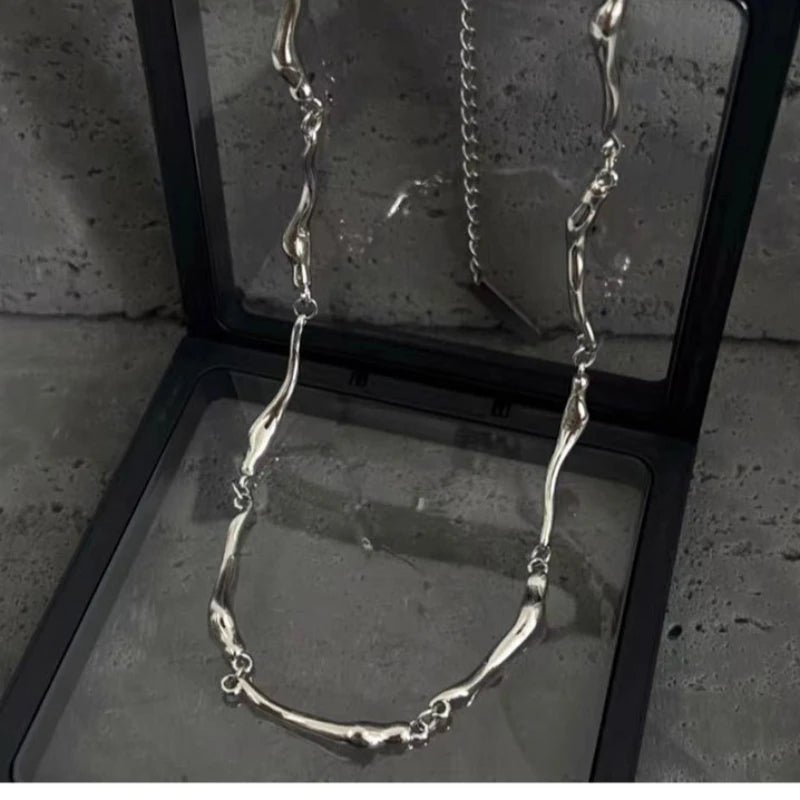 New Irregular Wave Shape Chain Men Necklace Advanced Sense Stainless Steel Figaro Cuban Chain Necklace for Men Women Jewelry ﻿
